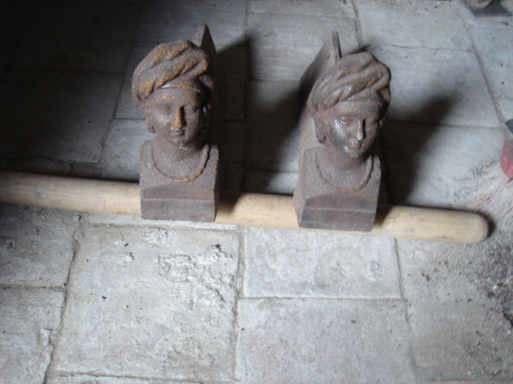 chenets en fonte bas Dcoration