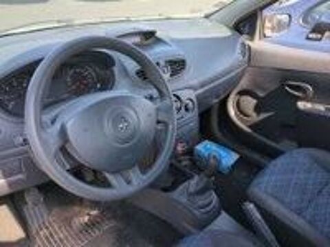 Clio III (K85) 1.5 dCi 70ch Dynamique 2009 occasion 66000 Perpignan