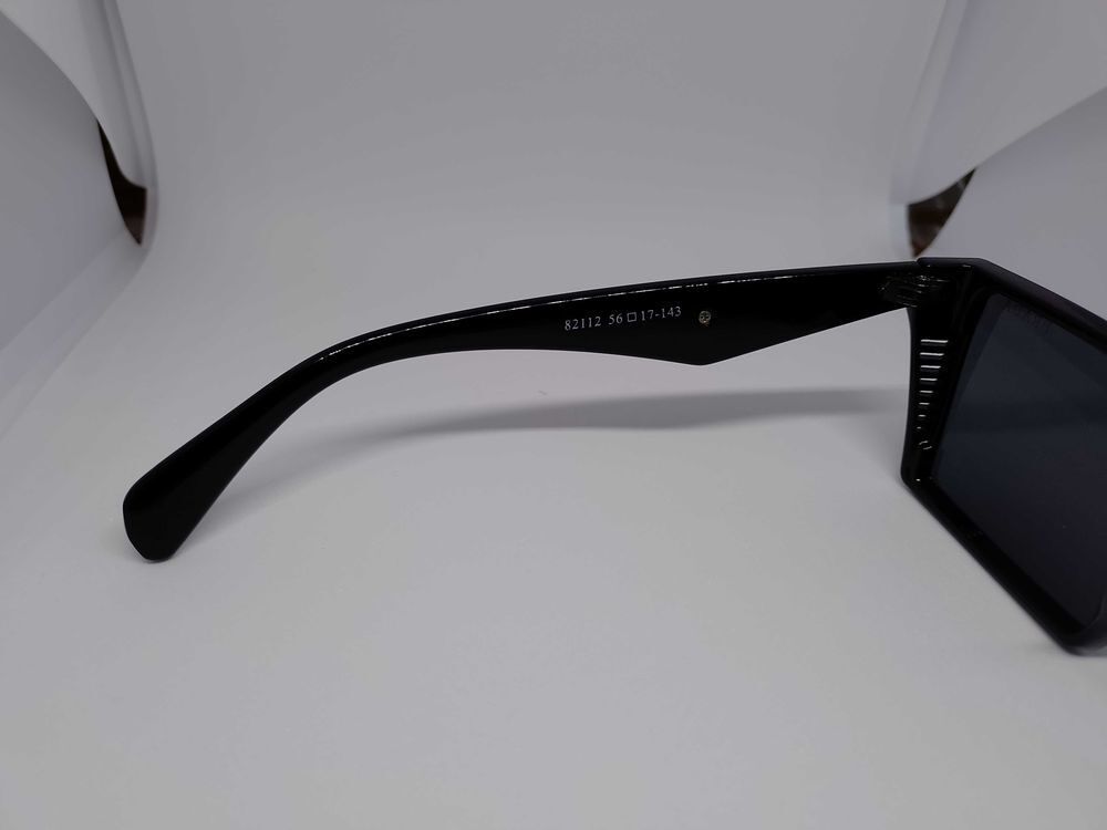 Lunettes soleil Prada Maroquinerie