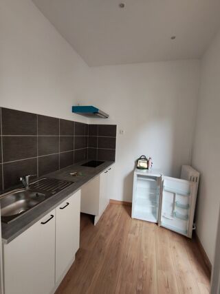 Appartement à louer 1 pièce 25 m²