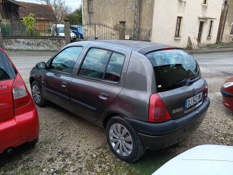 Renault clio ii Clio 1.6i Initiale A
