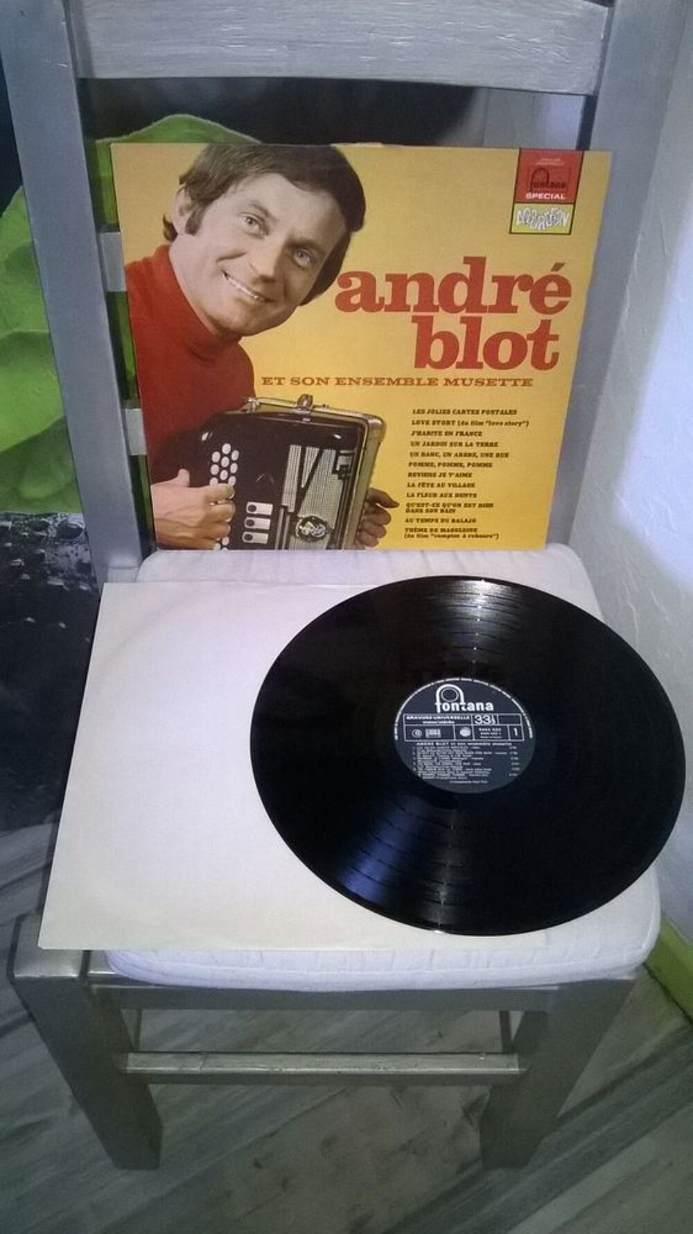 Vinyle Andre Blot
Et son ensemble musette
1971
Excellent CD et vinyles