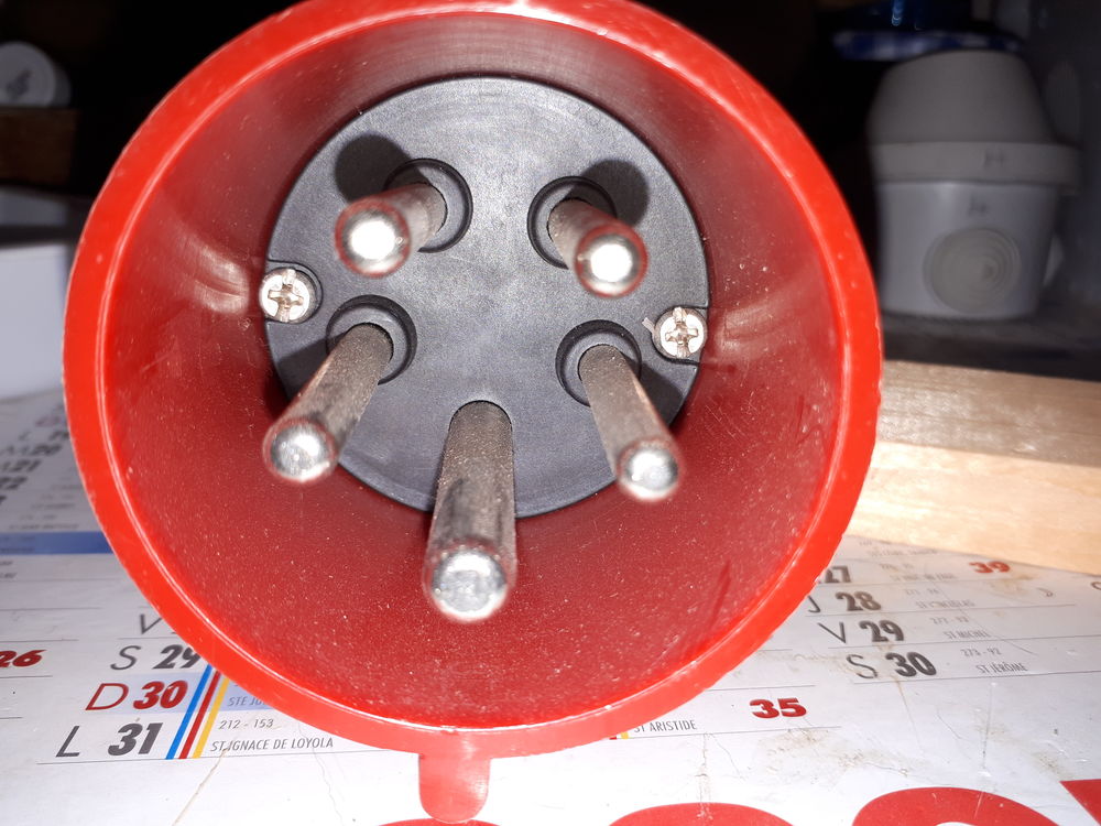 fiche tetra 32 Amperes (99) Bricolage