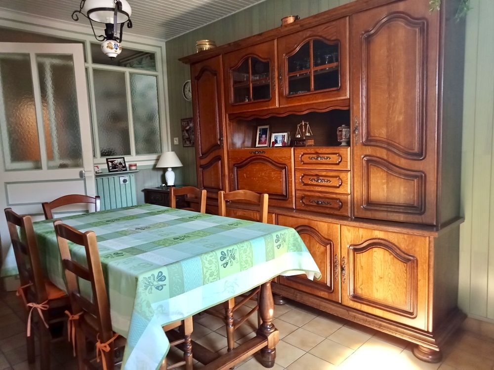 Don de 2 chambres et 2 salles &agrave; manger Meubles