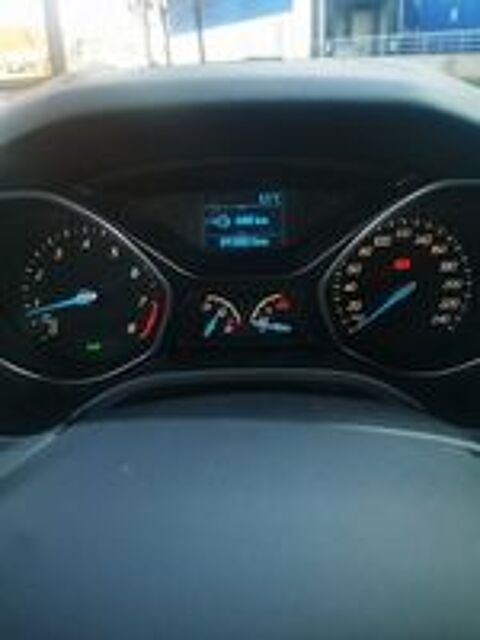 Annonce voiture Ford Focus 6500 