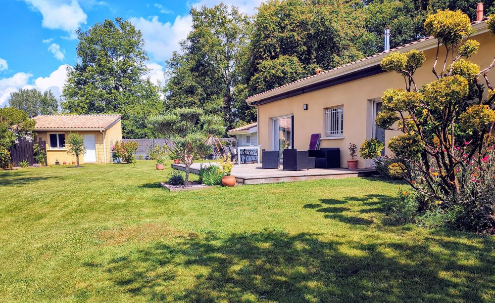 Vente Maison Maison très bien exposée avec jardin arboré auTaillan-Médoc Le taillan-médoc