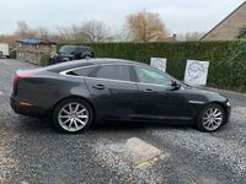 XJ V6 3.0 - 275 Diesel Luxe Premium Empattement Court A 2015 occasion 59310 Auchy-lez-Orchies