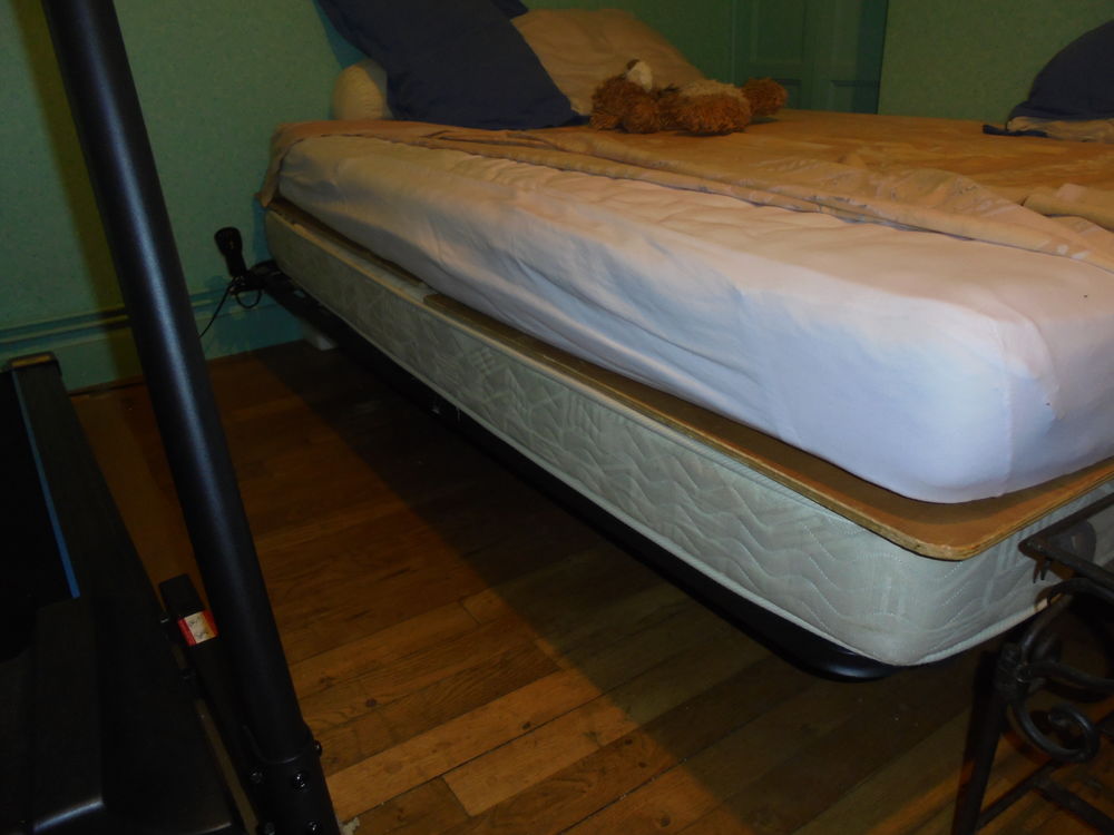 sommier + matelas 2 places Meubles
