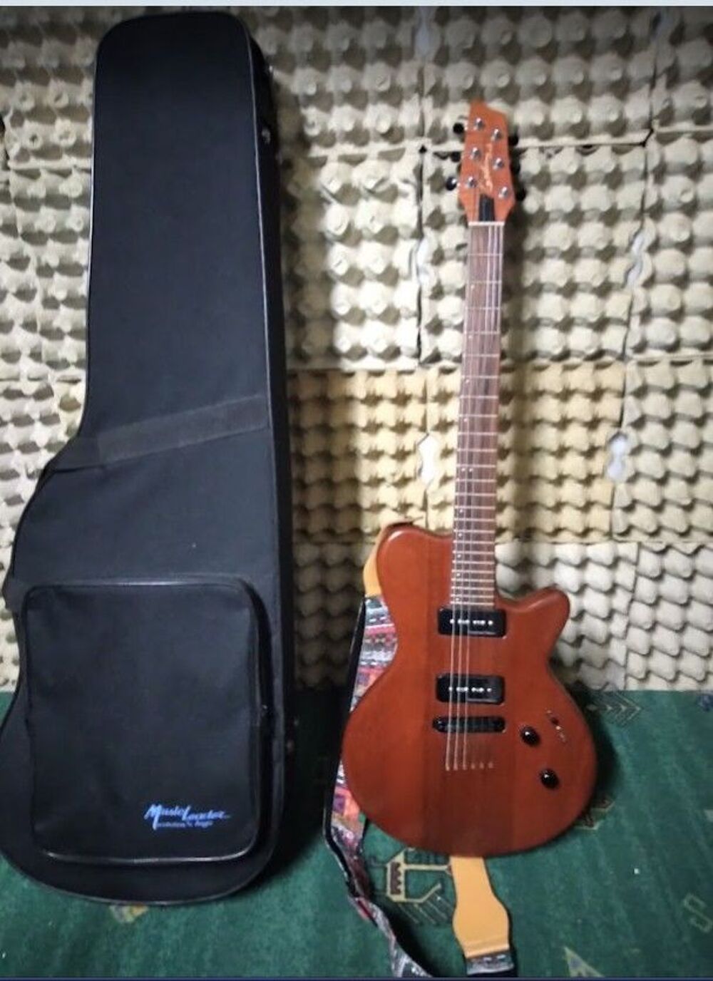 BELLE GUITARE GODIN LGP 90 Instruments de musique