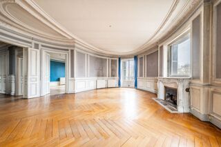  Appartement à vendre 6 pièces 147 m²