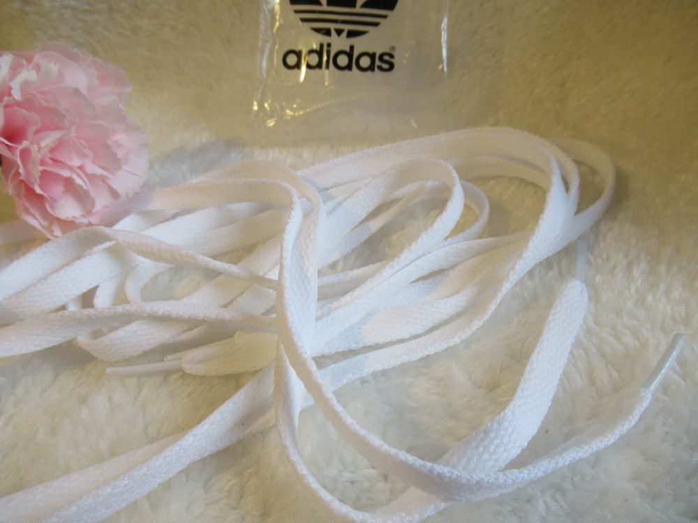 Lacets plat - Adidas - blanc - NEUF Chaussures