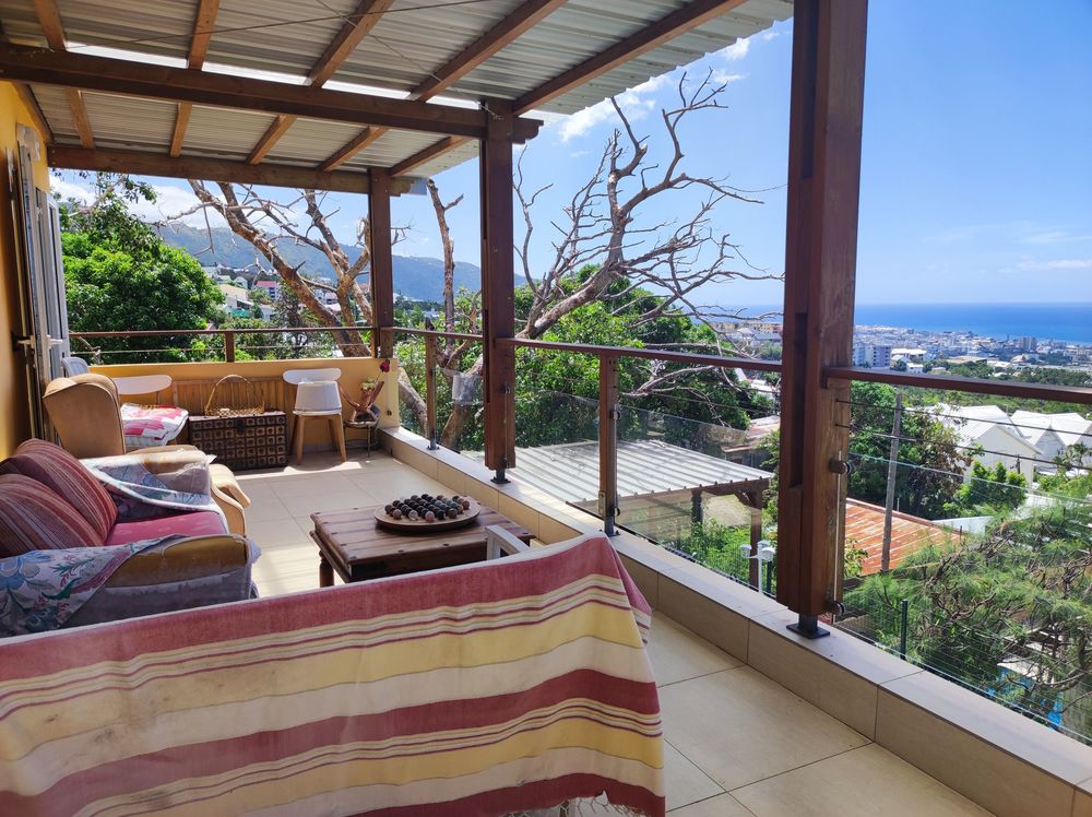 Vente Maison ORPI - SAINTE CLOTILDE MAISON F5 Sainte-clotilde