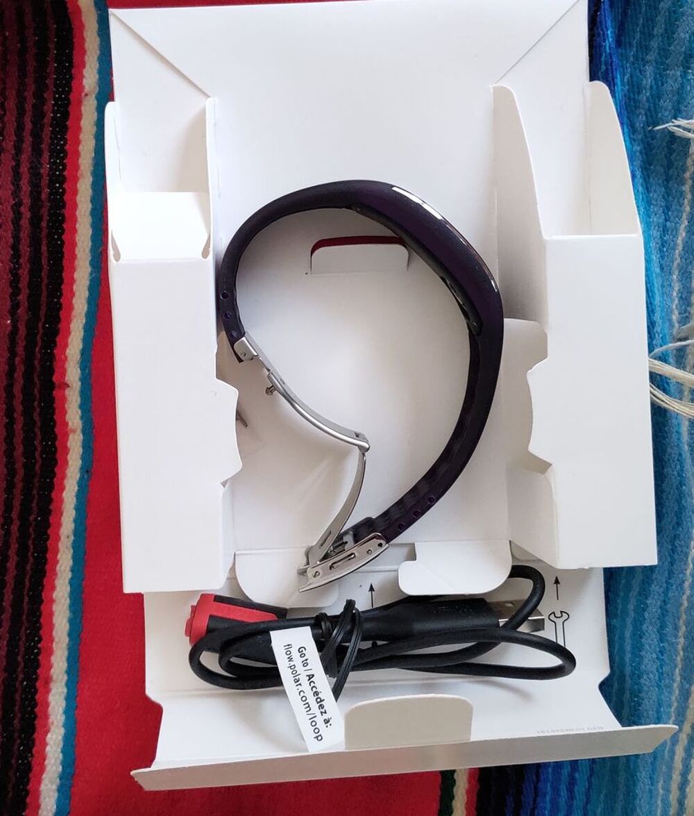 Polar Loop - Suivi d'activit&eacute;s - 4 Mo - Bluetooth - 38 g Bijoux et montres