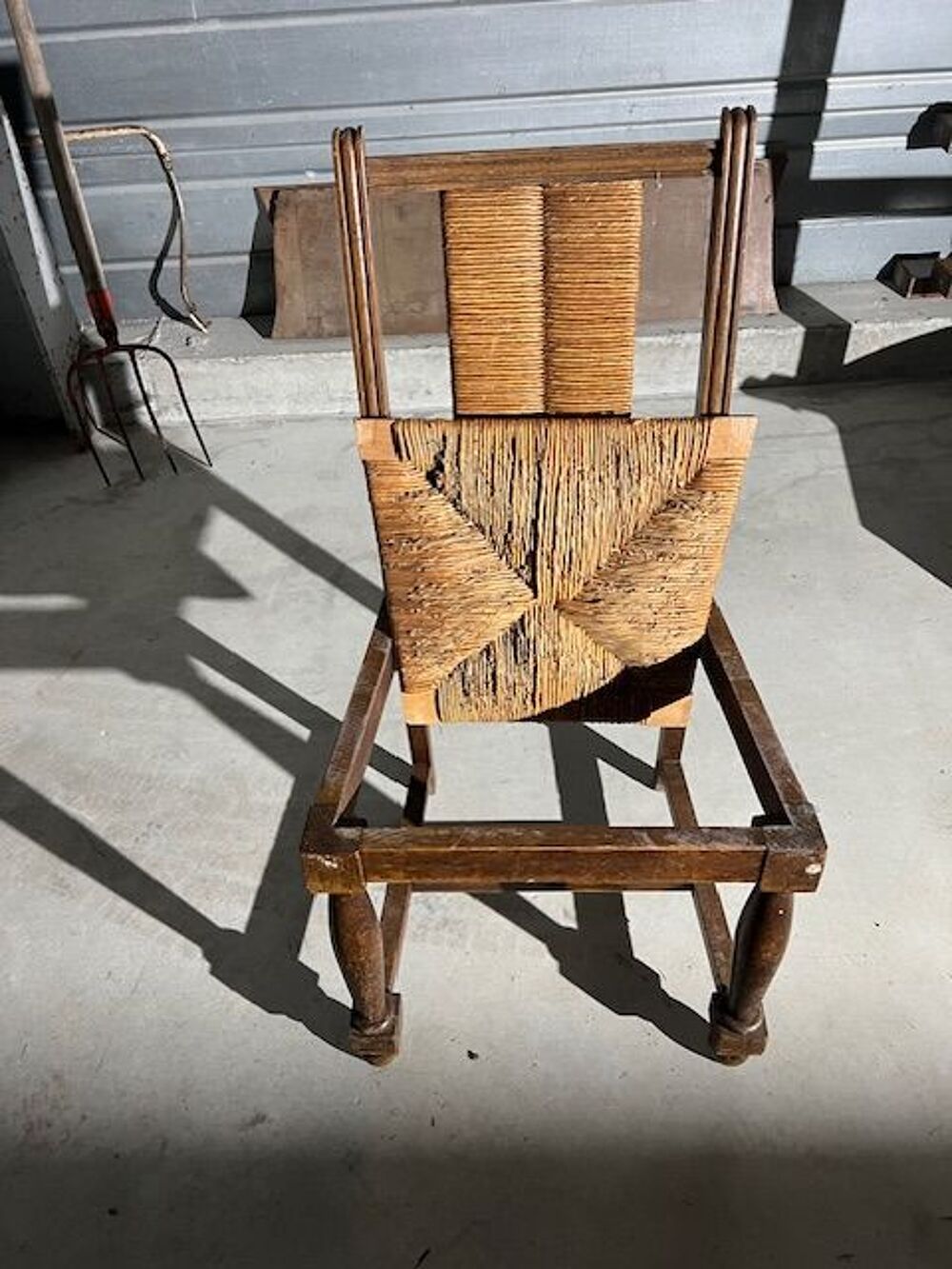 4 chaises de salle &agrave; manger Meubles
