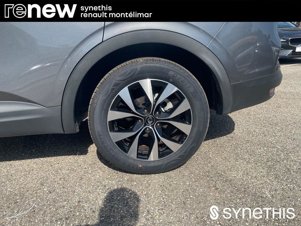 Arkana E-Tech hybride 145 - 22 Evolution 2023 occasion 26200 Mont&eacute;limar