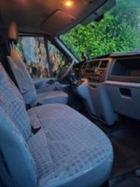 Transit TRANSIT FGN SUR PROPULSION 330 LS TDCi 100 2009 occasion 17100 Saintes