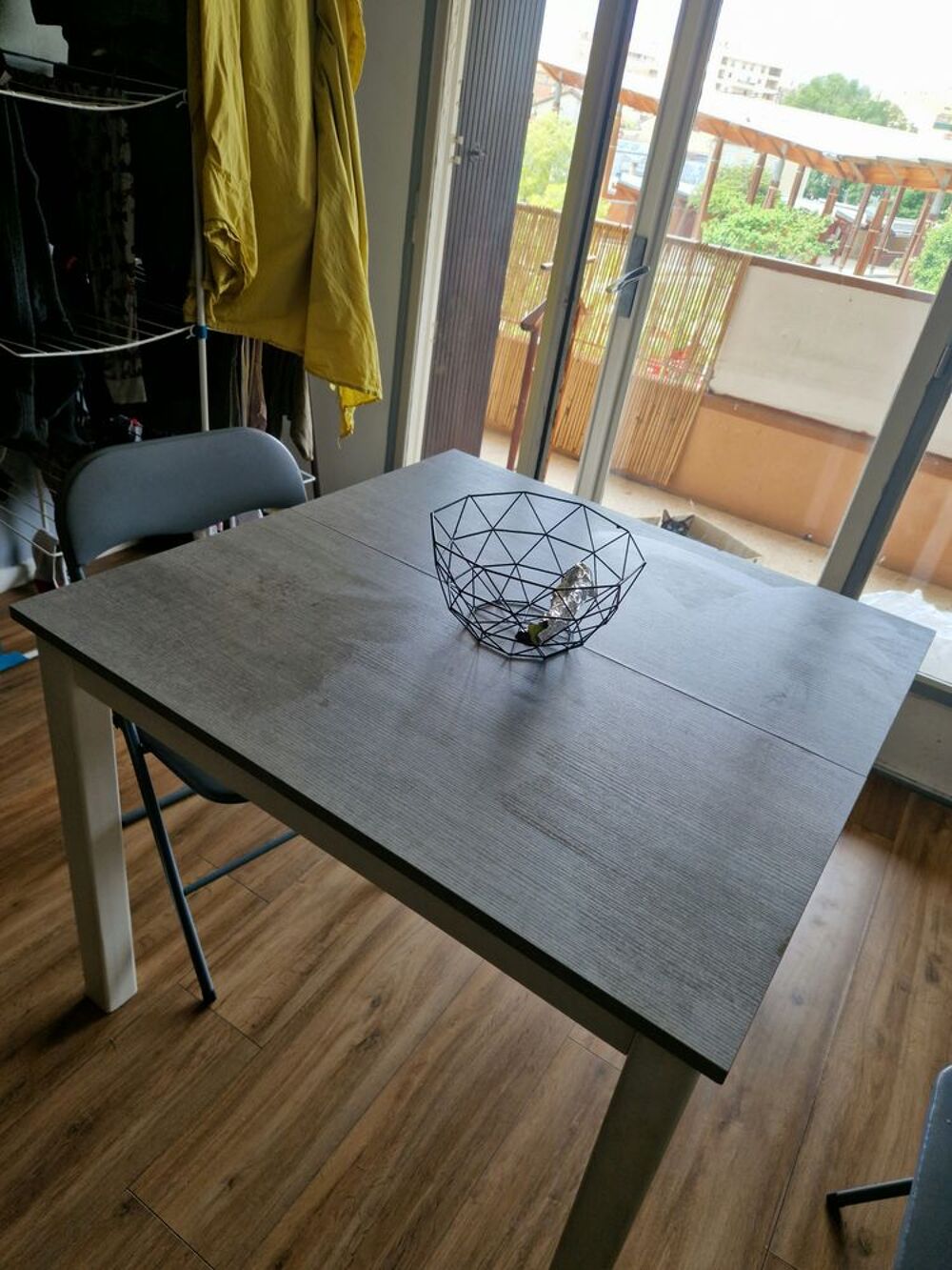TABLE A MANGER EXTENSIBLE Meubles