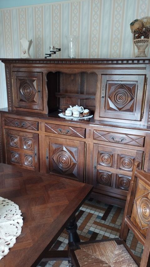 Salle a manger style basque  400 Saint-Herblon (44)