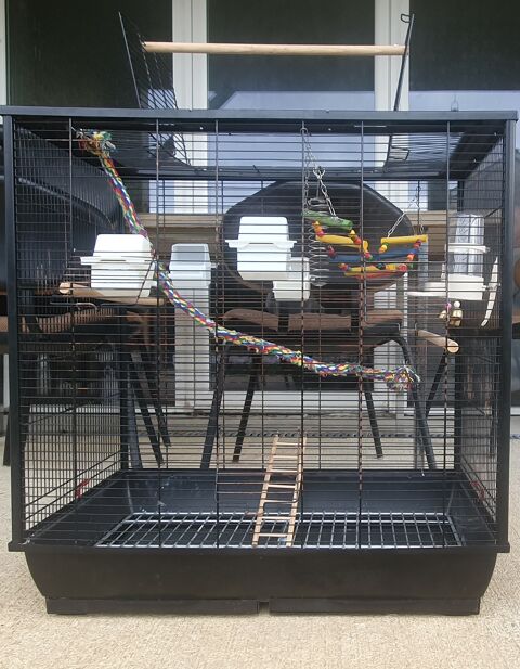 Grande cage pour petit oiseaux ( bien lire la description ) 50 46100 Figeac