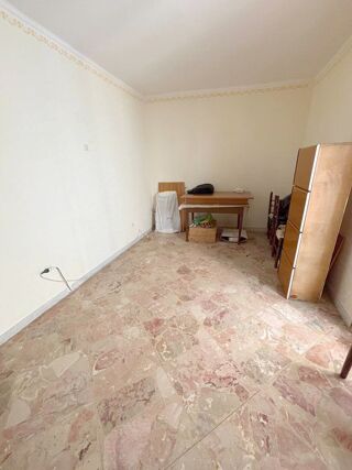  Maison � vendre 4 pi�ces 64 m� Serradifalco, cl, italia