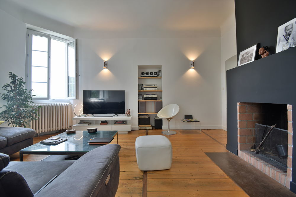 Vente Maison Maison de caractère 190 m2 avec garage. Centre ville à    pied Cahors
