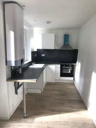  Appartement à louer 3 pièces 55 m²