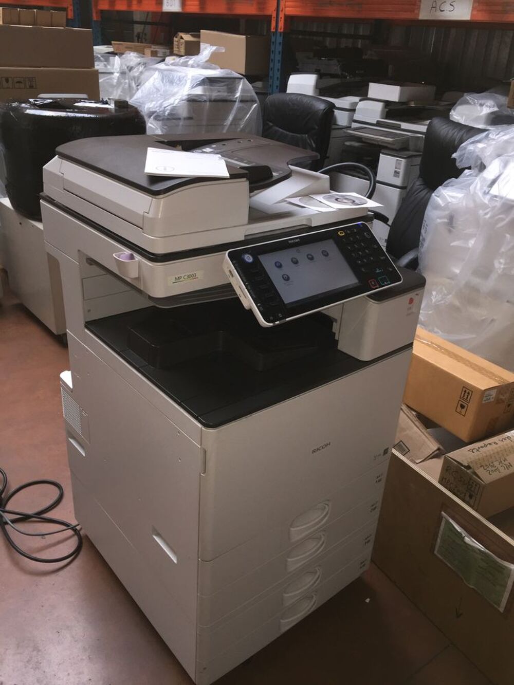 PHOTOCOPIEUR MULTIFONCTIONS COULEUR LASER NUMERIQUE PRO. Matériel informatique