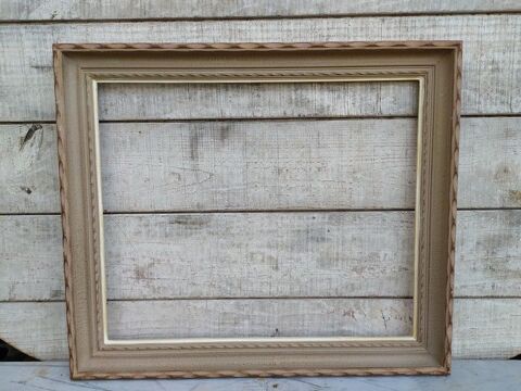 Ancien Cadre Bois Sculpt� Profil Guilloch� Format 8F 1 Loches (37)