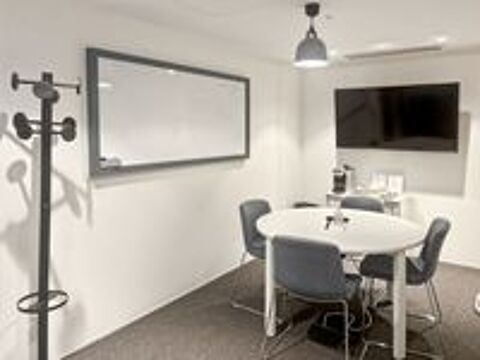   Réservez un espace de bureau ouvert pour les entreprises de toutes tailles à Paris, Tribu Building  