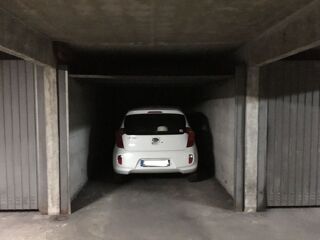  Parking / Garage  louer 13 m