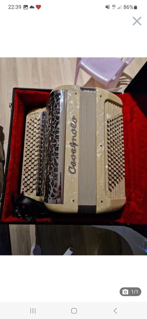 accordeon couleur blanc cass/ivoire 2000 Herblay (95)