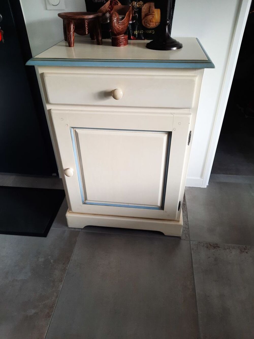 S&eacute;jour style champ&ecirc;tre Meubles