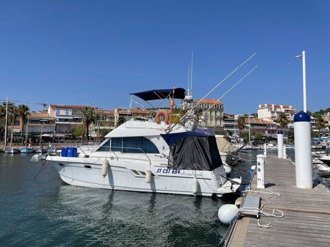 Bateaux à moteur Vedette - Yacht - Offshore 2004 occasion Bandol 83150