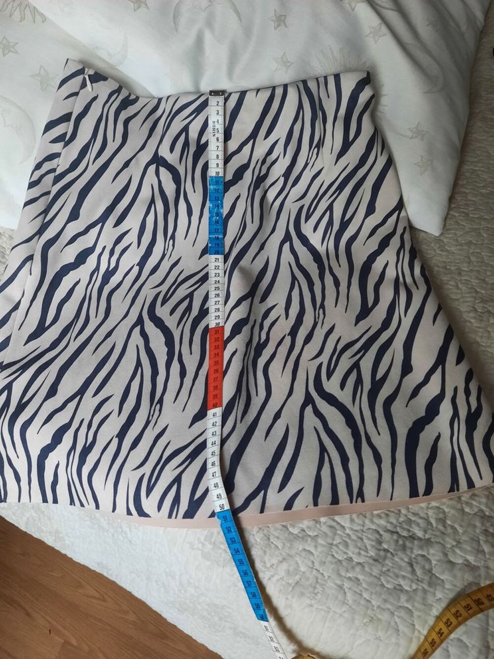 Jupe courte femme neuve Vêtements