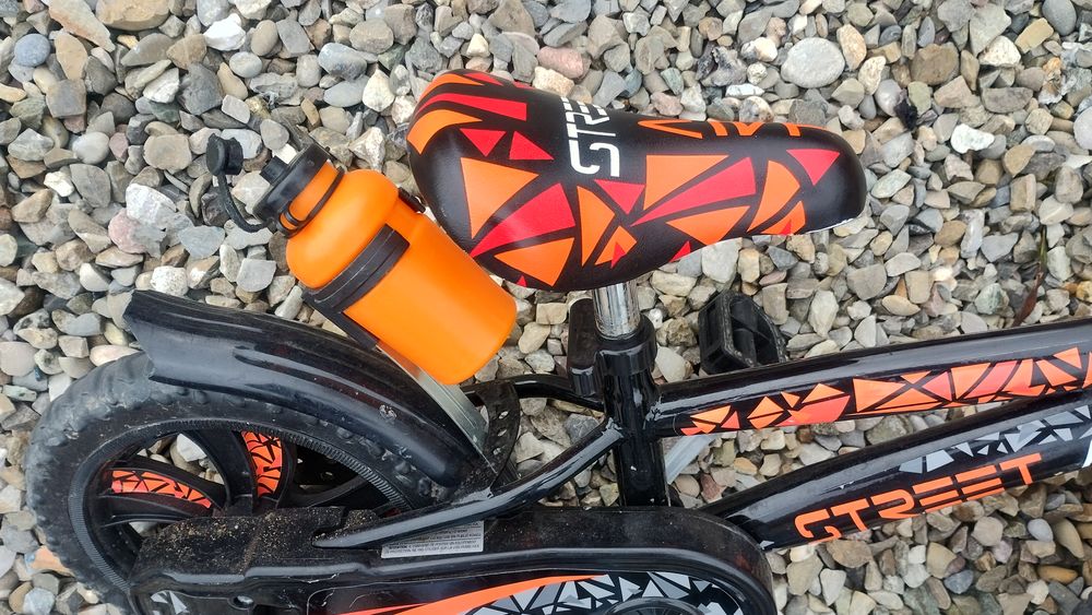 V&eacute;lo enfant VELO CYCLE BICYCLETTE Vélos