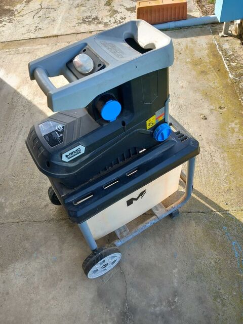 broyeur+de+v�g�taux+�lectrique 35 Sainte-Foy-d'Aigrefeuille (31)