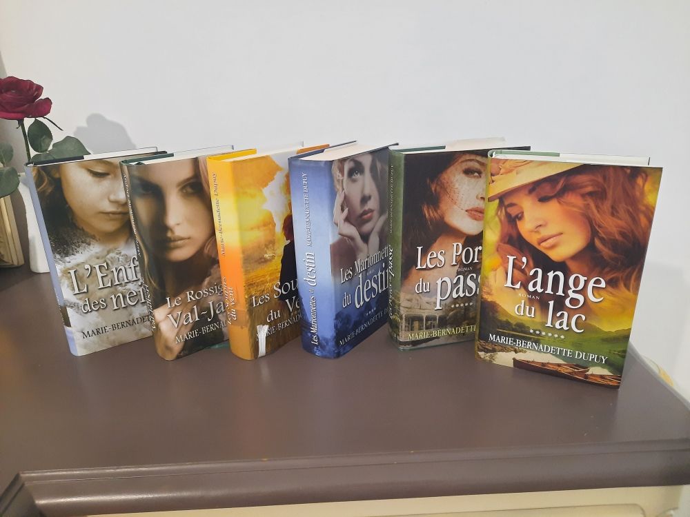 saga en 6 volumes de Marie-Bernadette Dupuy Livres et BD