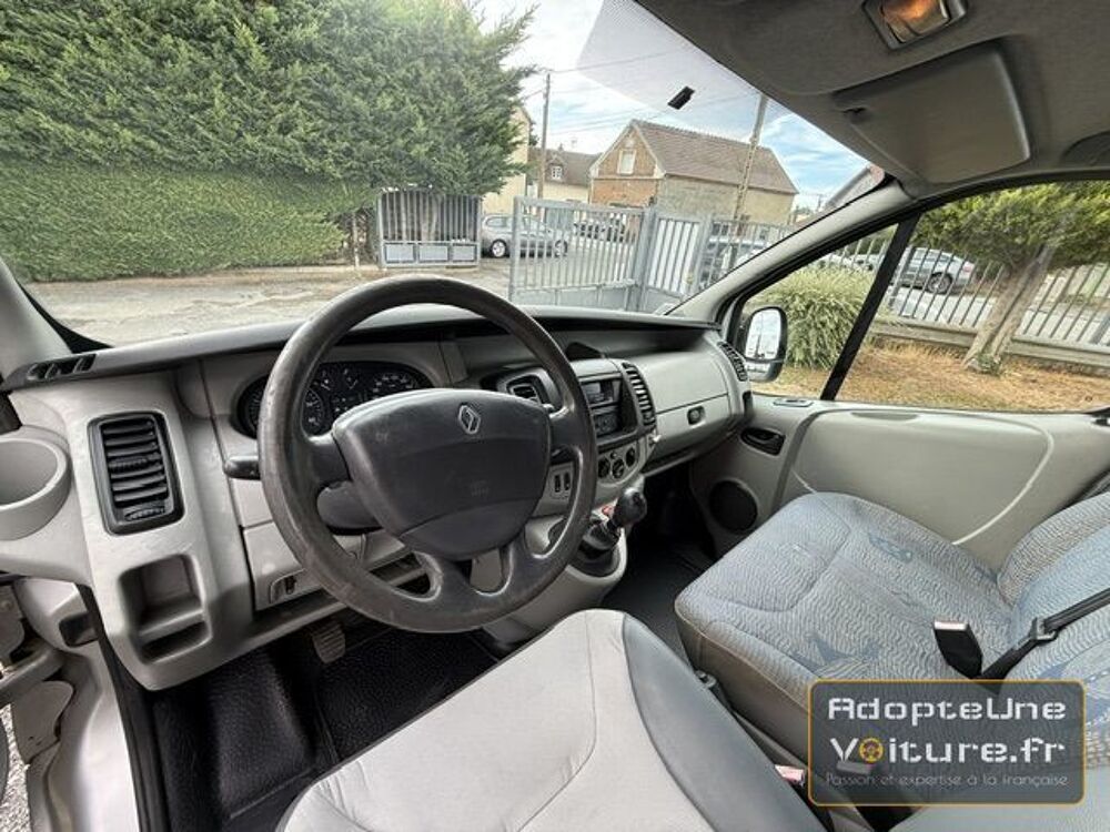 Trafic TRAFIC FGN L1H1 1000 KG 1.9 dCi 80 2004 occasion 60510 Therdonne
