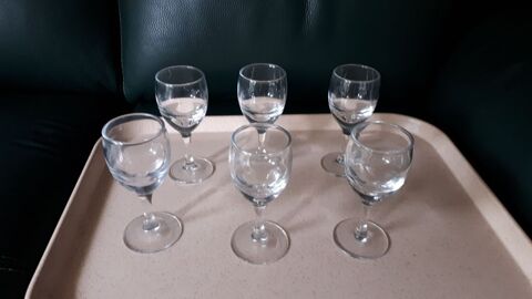 Verres � Muscat ou Pineau Versailles (78)