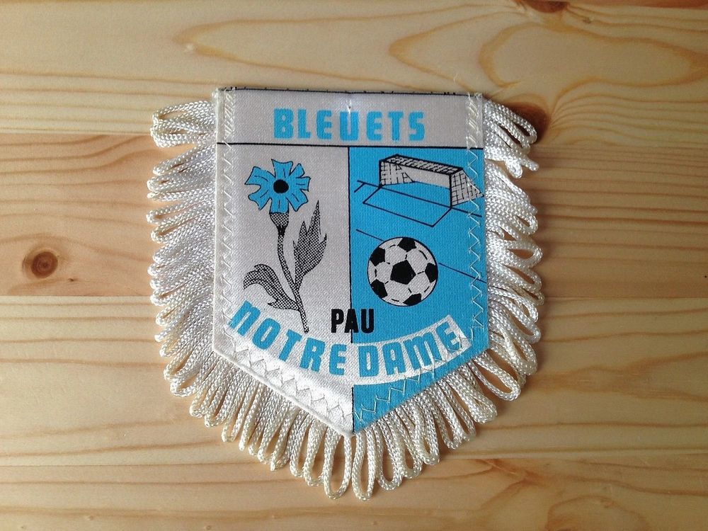 Fanion Football - Bleuets Notre Dame Pau (France) Sports