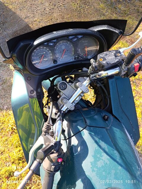 Moto YAMAHA 2000 occasion Rochefort-Montagne 63210