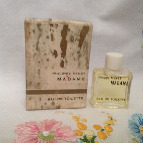 Miniature de parfum         13 Vincennes (94)