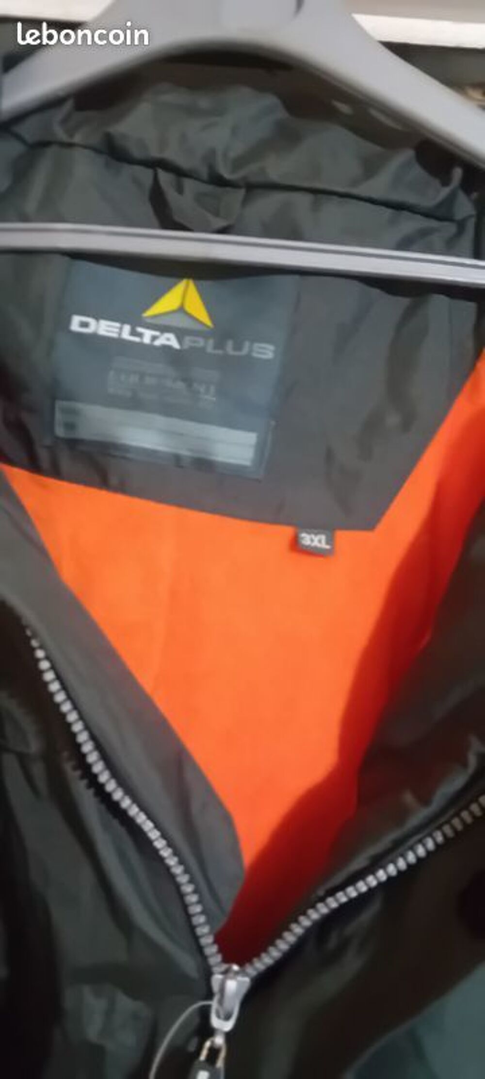Veste delta plus 3 XL neuve Vêtements