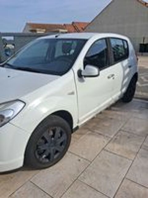 Sandero 1.5 dCi 90 FAP Prestige 2011 occasion 77720 Aubepierre-Ozouer-le-Repos