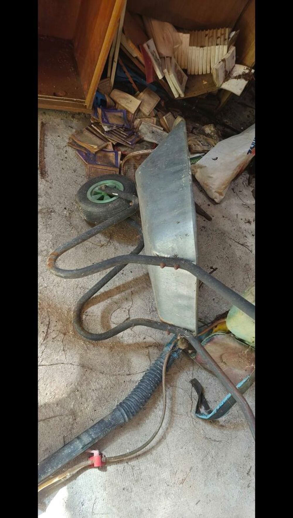 BROUETTE METAL Bricolage