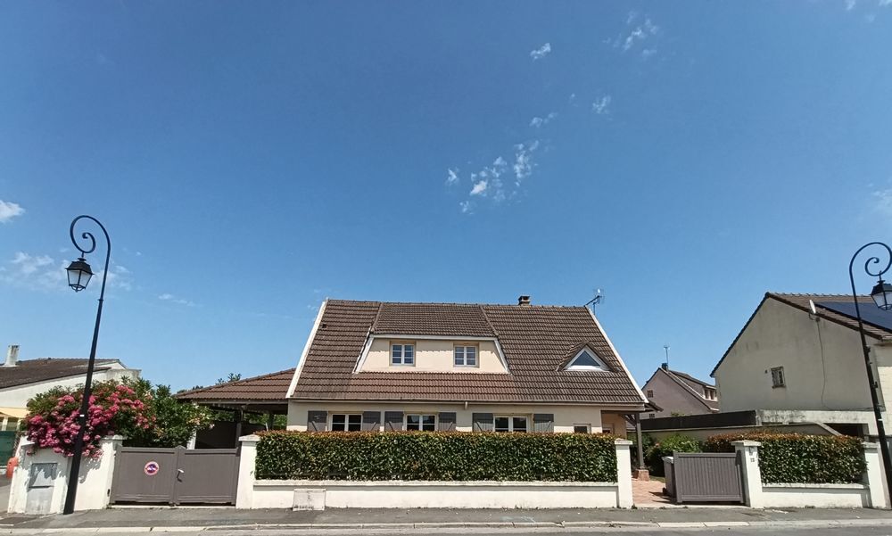 Maison 5 pièces 135 m² · à Rouvres · 135 m² · 375 000 €