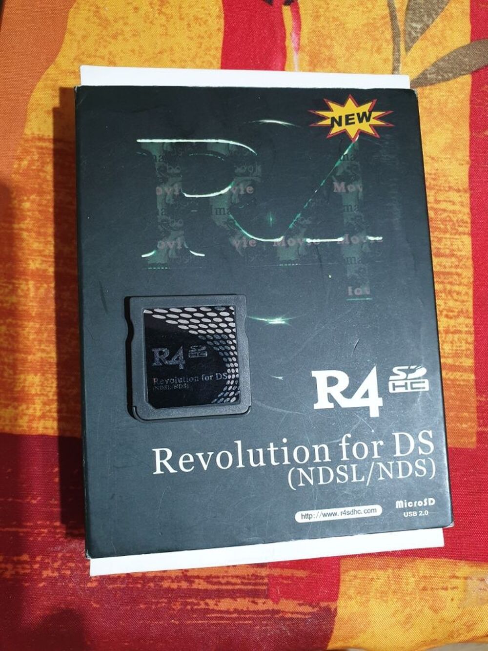 Carte R4 Revolution pour nintendo DS Consoles et jeux vidos