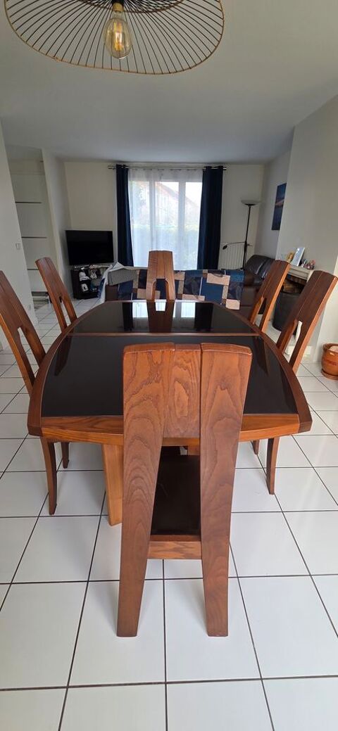 Table � manger avec ses 6 chaises en bois massif 470 Br�tigny-sur-Orge (91)