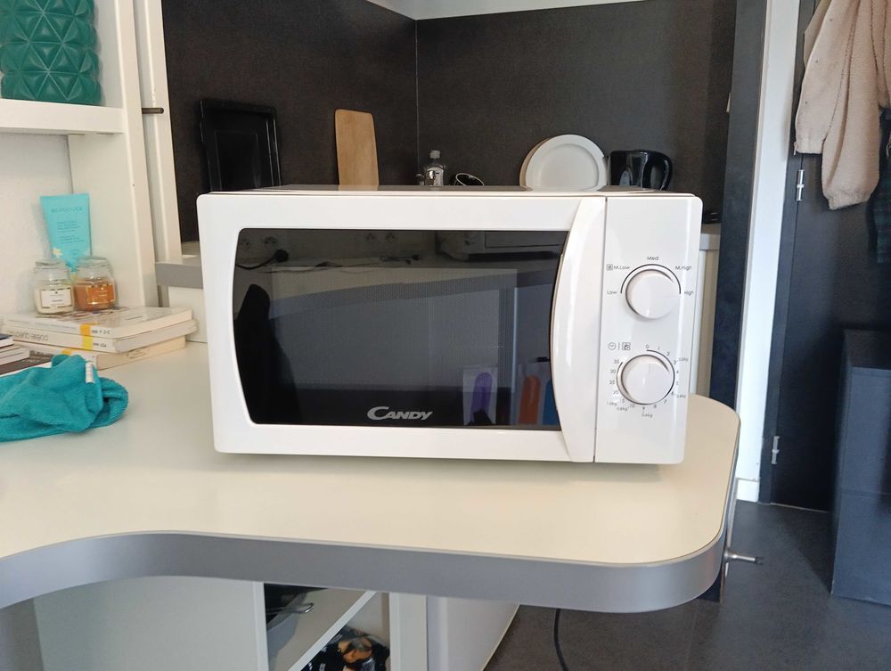 micro-ondes Electroménager
