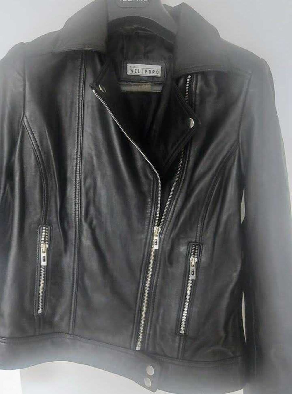 Blouson ''Perfecto'' Neuf Taille :S Vêtements